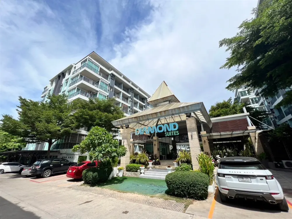 เดอะ ไดมอนด์ สวีท รีสอร์ท พัทยา